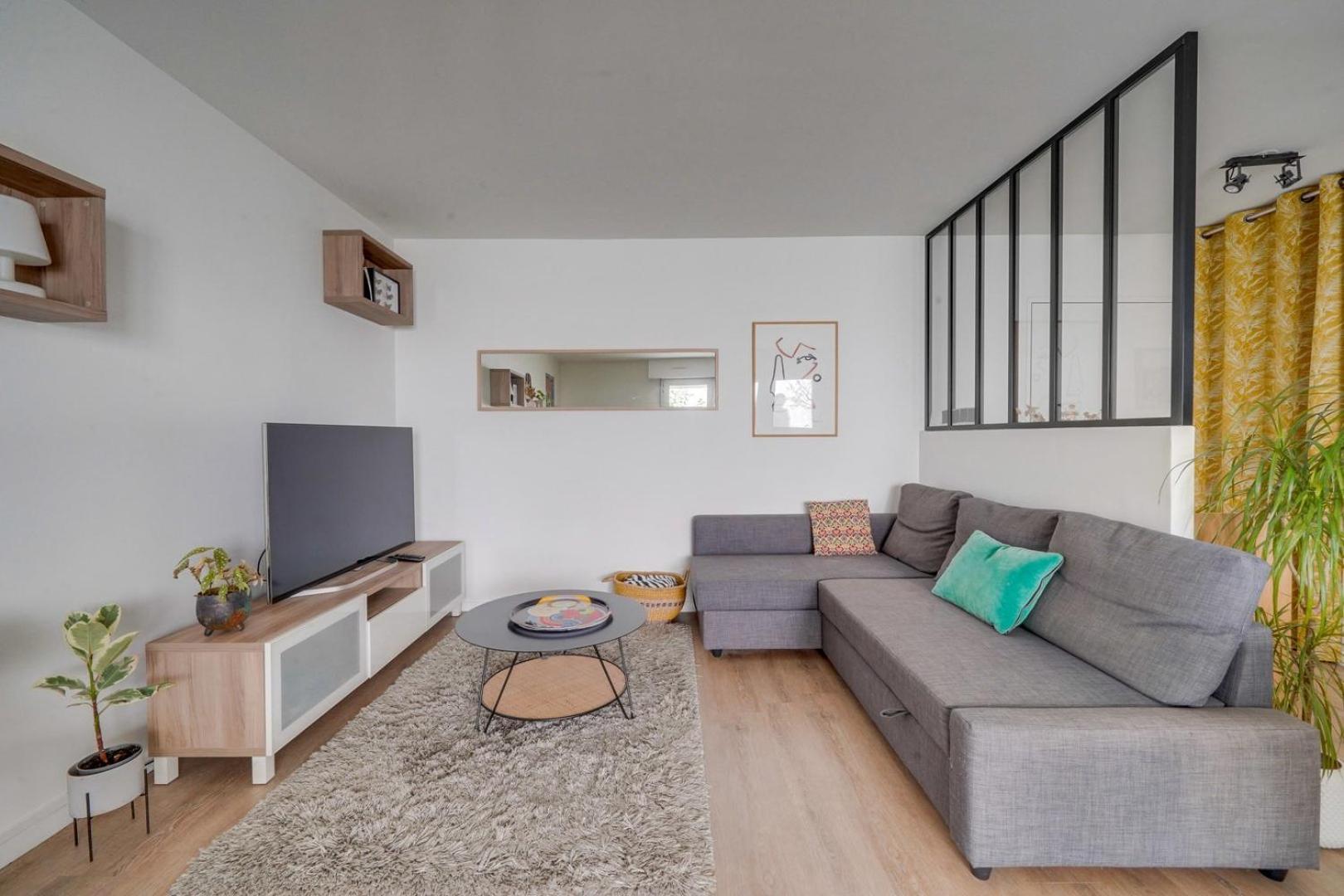 Apartamento Pleasant Flat In Bordeaux With Terrace And Parking Exterior foto