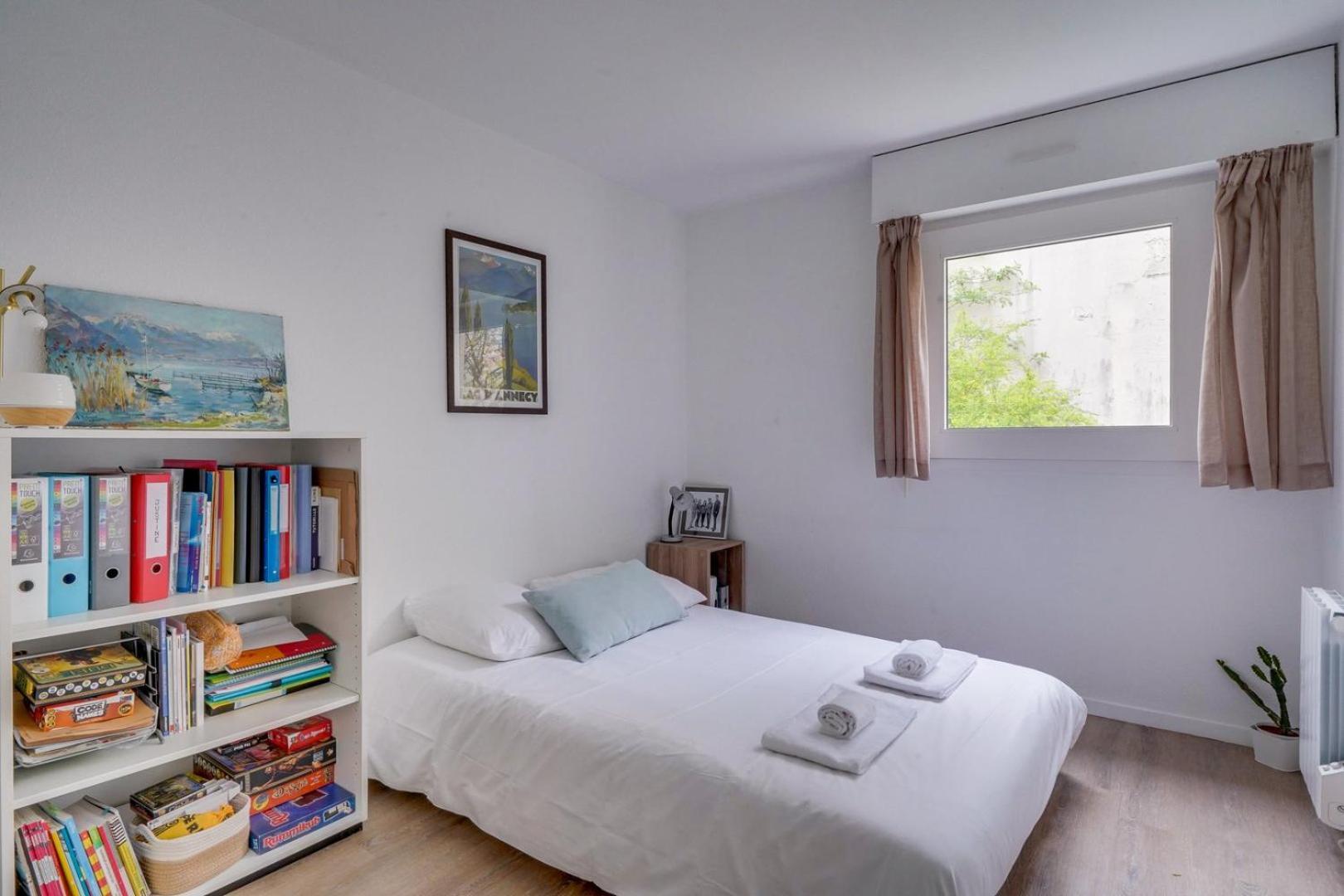 Apartamento Pleasant Flat In Bordeaux With Terrace And Parking Exterior foto